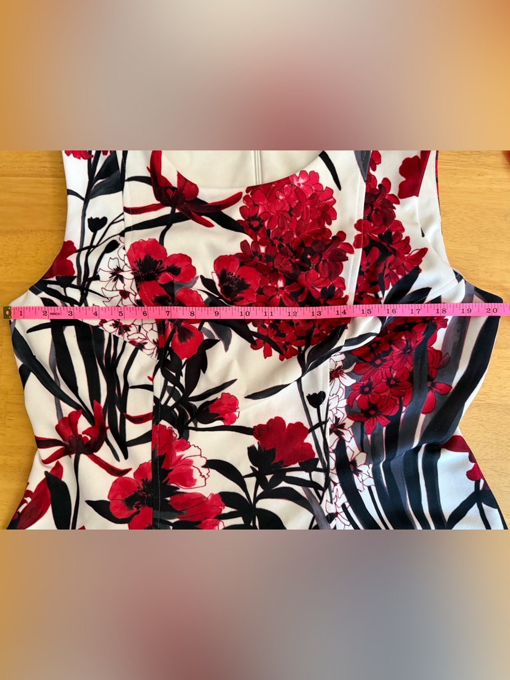 Sz 16 Tommy Hilfiger sleeveless a-line dress- white red floral- cocktail work - Picture 4 of 10